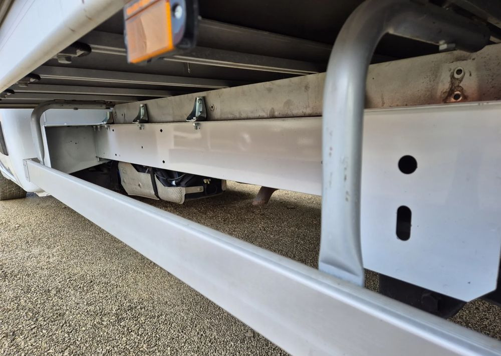 Renault Master 2.3 150KM/ Nowa Skrzynia 4.5m/ - Μικρό φορτηγό με καρότσα: φωτογραφία 4 Renault Master 2.3 150KM/ Nowa Skrzynia 4.5m/ - Μικρό φορτηγό με καρότσα: φωτογραφία 4