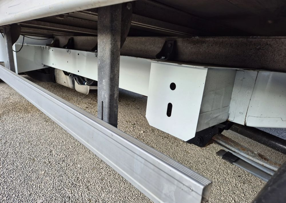 Renault Master 2.3 Plandeka 10 palet Bliźniaki - Μικρό φορτηγό με καρότσα: φωτογραφία 4 Renault Master 2.3 Plandeka 10 palet Bliźniaki - Μικρό φορτηγό με καρότσα: φωτογραφία 4