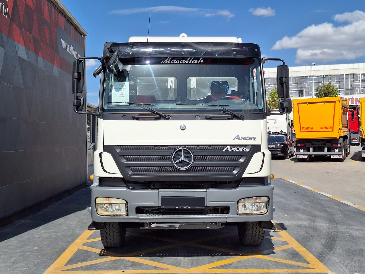 MERCEDES-BENZ AXOR 3028 - Μπετονιέρα φορτηγό: φωτογραφία 2 MERCEDES-BENZ AXOR 3028 - Μπετονιέρα φορτηγό: φωτογραφία 2
