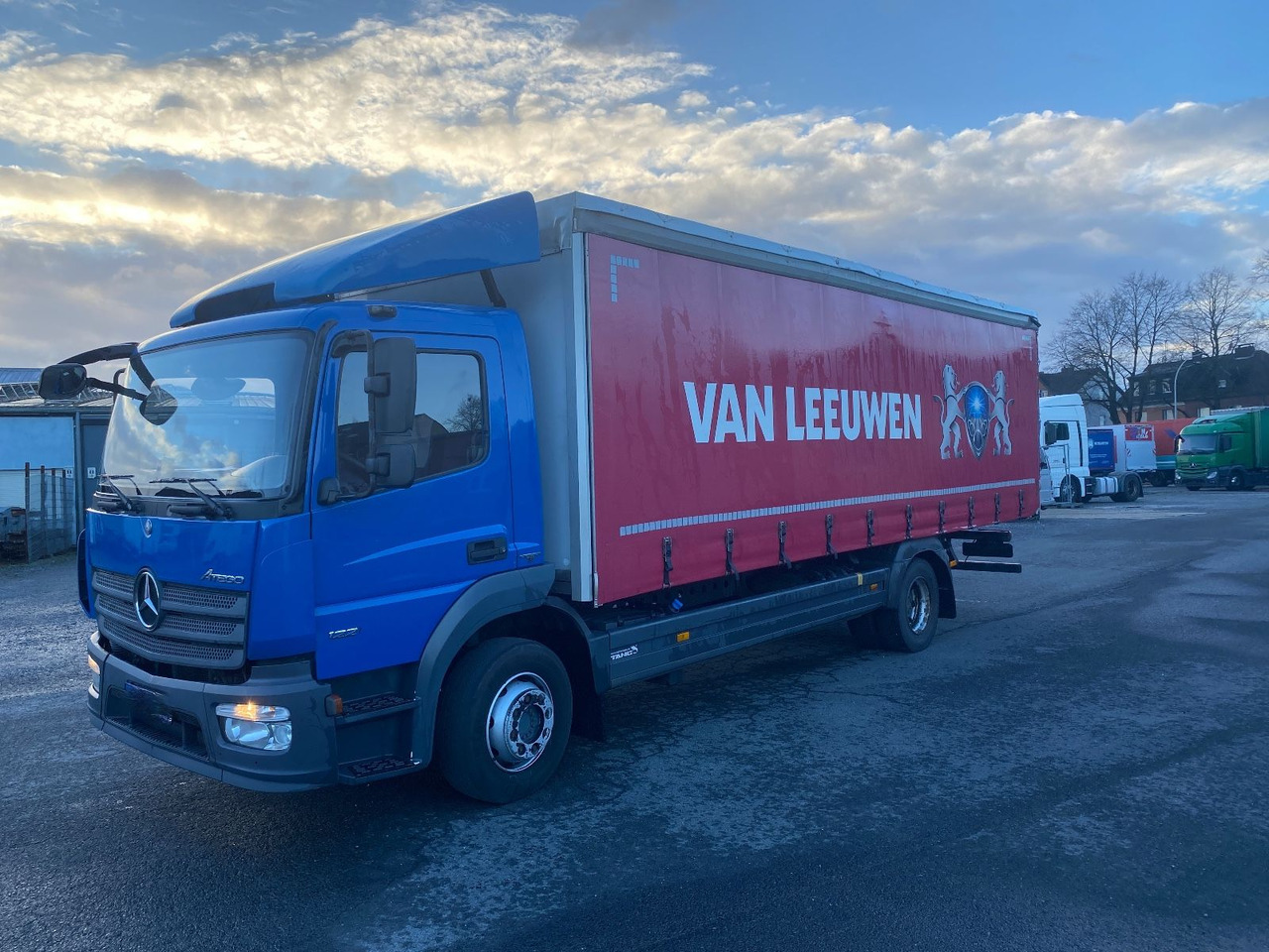 Mercedes-Benz 1221 Pritschenwagen /Rungen/Stahltransporte - Φορτηγό μουσαμάς: φωτογραφία 2 Mercedes-Benz 1221 Pritschenwagen /Rungen/Stahltransporte - Φορτηγό μουσαμάς: φωτογραφία 2