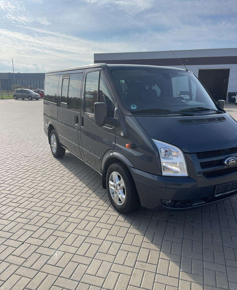 Ford Transit - Μικρό λεωφορείο, Επιβατικό βαν: φωτογραφία 2 Ford Transit - Μικρό λεωφορείο, Επιβατικό βαν: φωτογραφία 2
