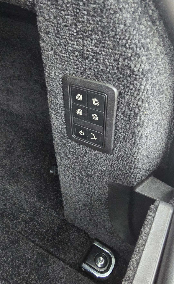 SUV Land Rover Range Rover: φωτογραφία 18 SUV Land Rover Range Rover: φωτογραφία 18