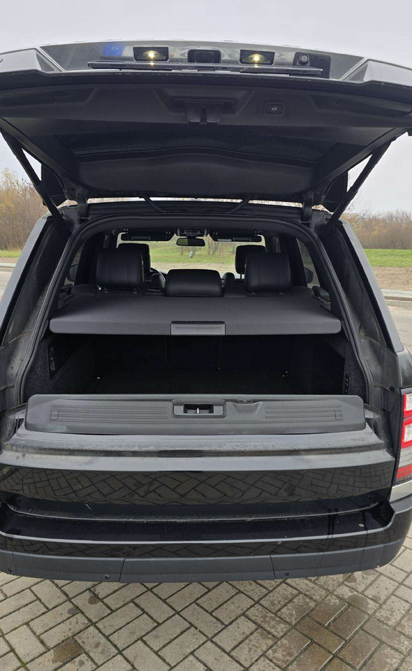 SUV Land Rover Range Rover: φωτογραφία 14 SUV Land Rover Range Rover: φωτογραφία 14