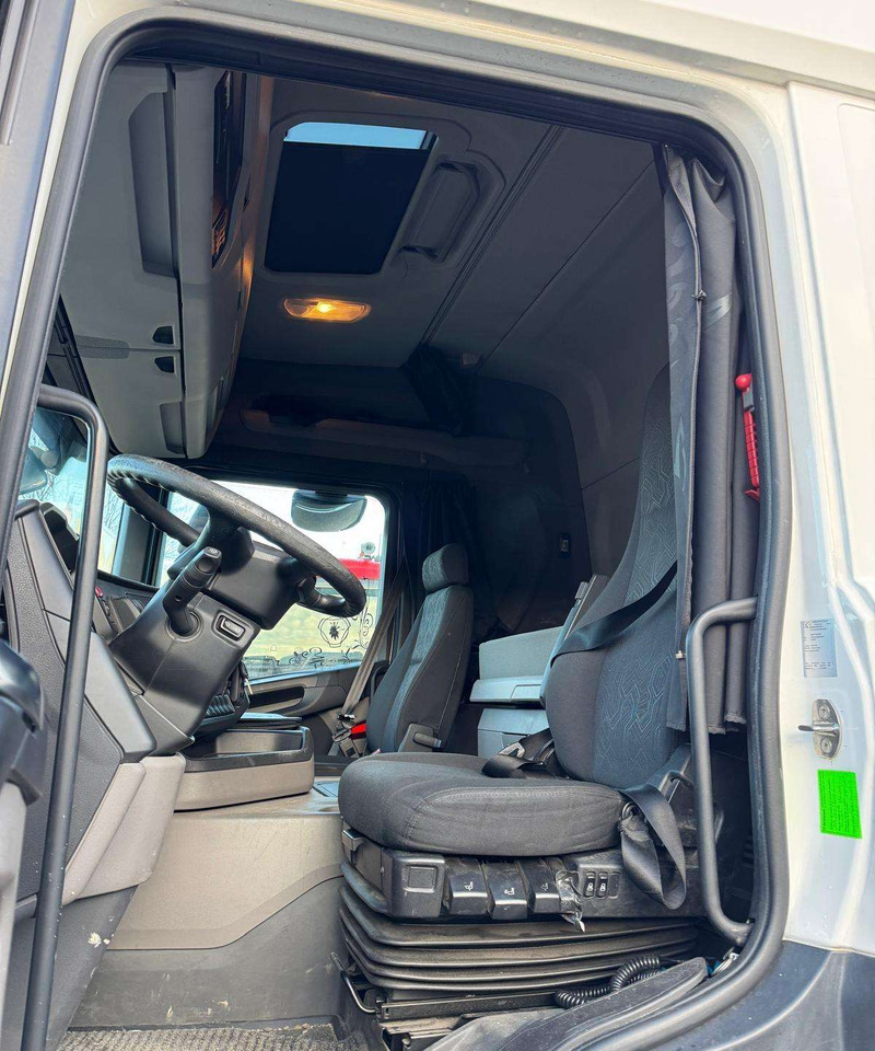 Τράκτορας Scania G450 ADR: φωτογραφία 17