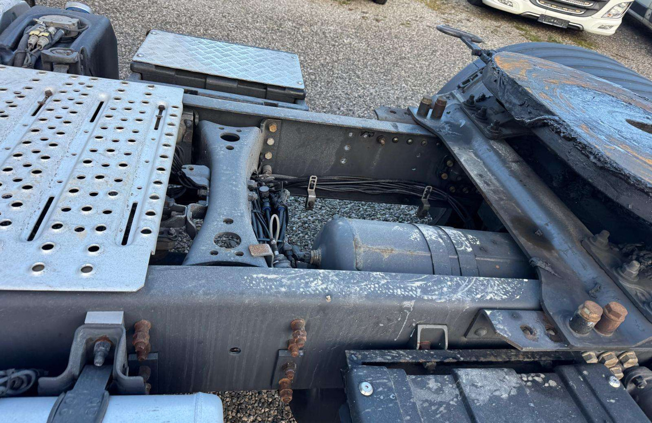 Τράκτορας Scania G450 ADR: φωτογραφία 18