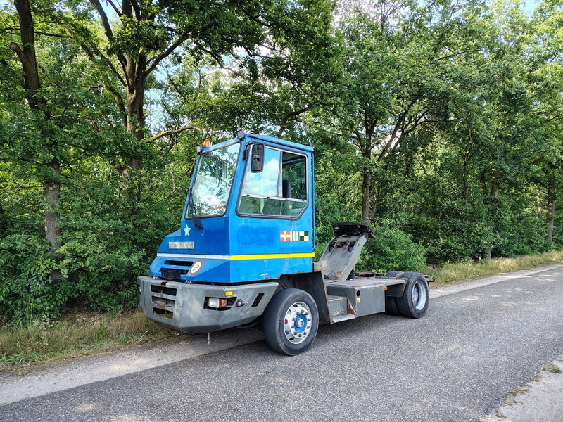 Terberg Yt180 - Τράκτορες τελωνείων: φωτογραφία 1 Terberg Yt180 - Τράκτορες τελωνείων: φωτογραφία 1