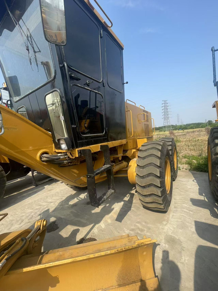 CATERPILLAR 140g used motor grader Source supply low price Road construction equipment - Γκρέιντερ: φωτογραφία 3 CATERPILLAR 140g used motor grader Source supply low price Road construction equipment - Γκρέιντερ: φωτογραφία 3