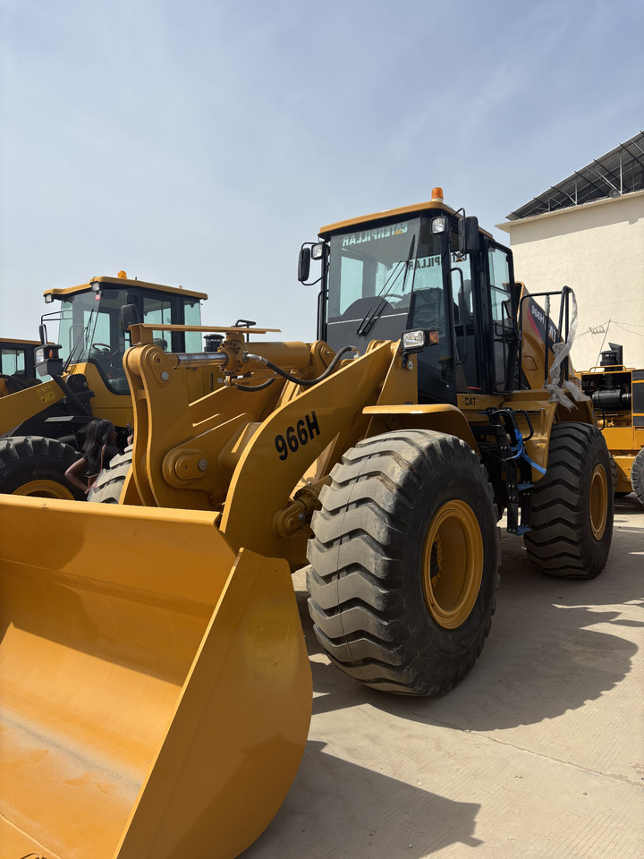 CATERPILLAR 966H - Ελαστιχοφόρος φορτωτής: φωτογραφία 1 CATERPILLAR 966H - Ελαστιχοφόρος φορτωτής: φωτογραφία 1