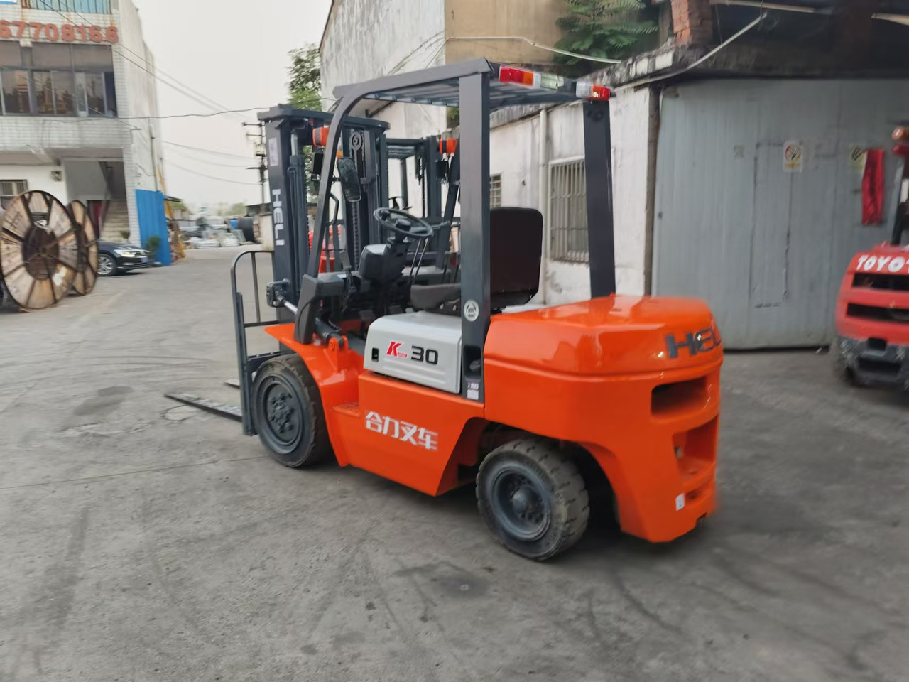 HELI k30 used 3 ton diesel forklift Customizable mast clamps low price - Πετρελαιοκίνητο περονοφόρο: φωτογραφία 3 HELI k30 used 3 ton diesel forklift Customizable mast clamps low price - Πετρελαιοκίνητο περονοφόρο: φωτογραφία 3
