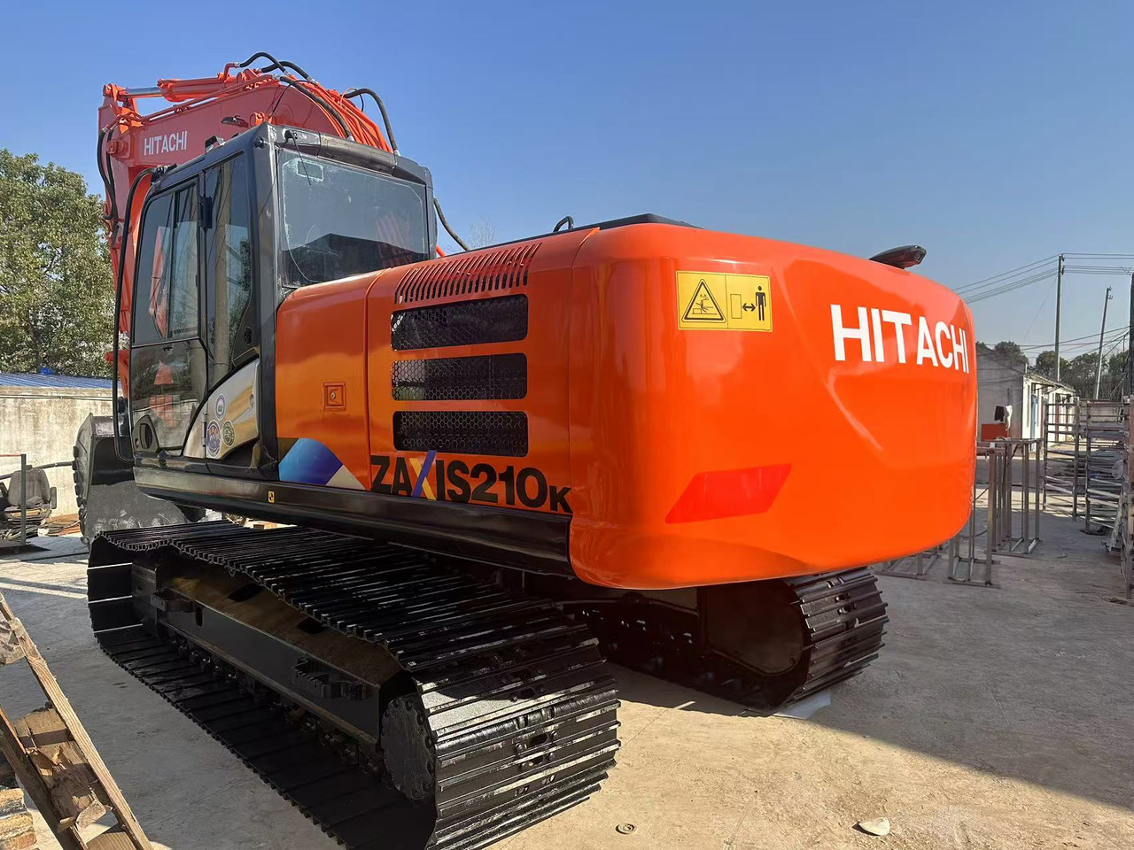 HITACHI ZX210K crawler excavators - Ερπυστριοφόρος εκσκαφέας: φωτογραφία 1 HITACHI ZX210K crawler excavators - Ερπυστριοφόρος εκσκαφέας: φωτογραφία 1