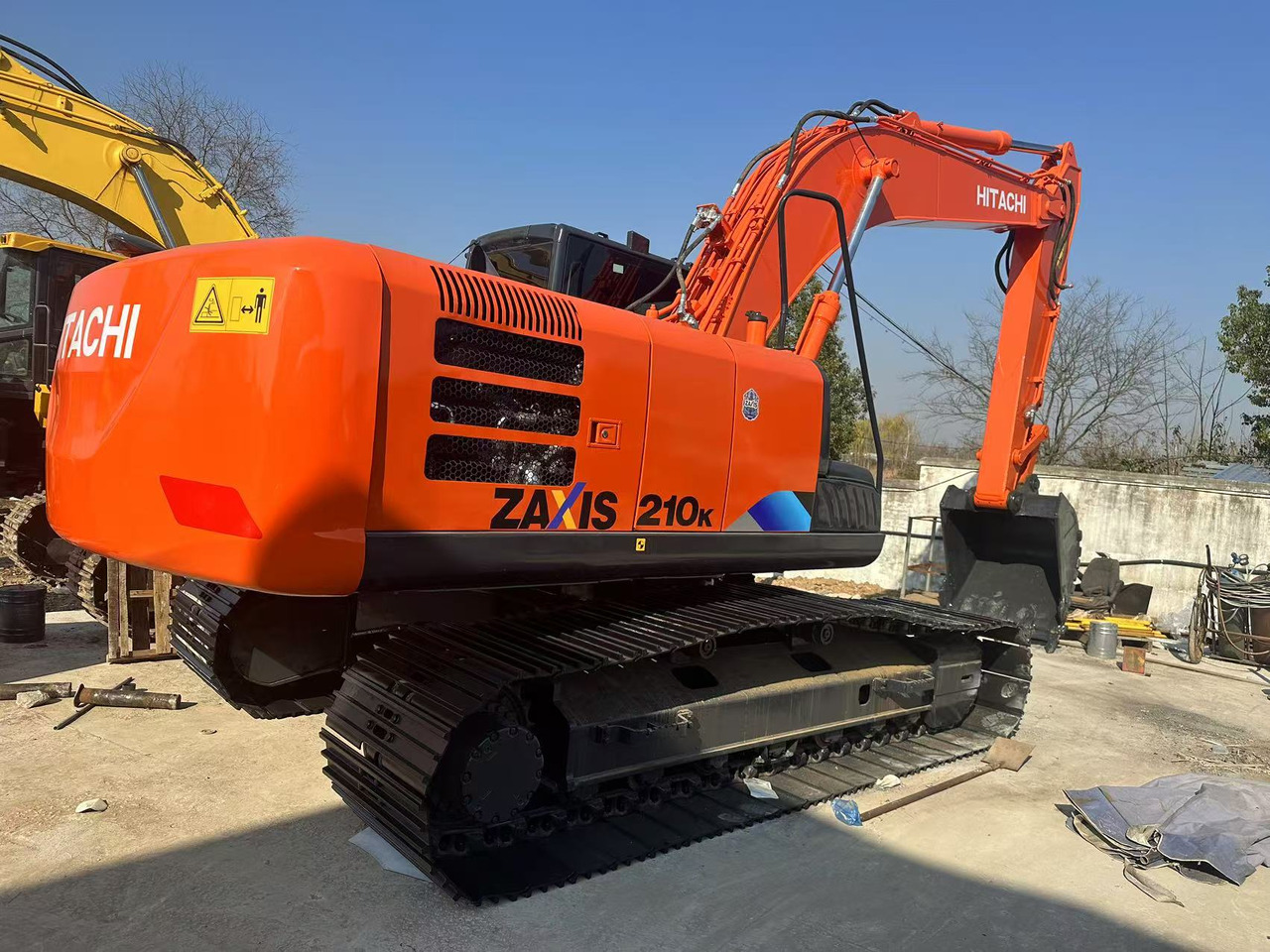 HITACHI ZX210K crawler excavators - Ερπυστριοφόρος εκσκαφέας: φωτογραφία 2 HITACHI ZX210K crawler excavators - Ερπυστριοφόρος εκσκαφέας: φωτογραφία 2