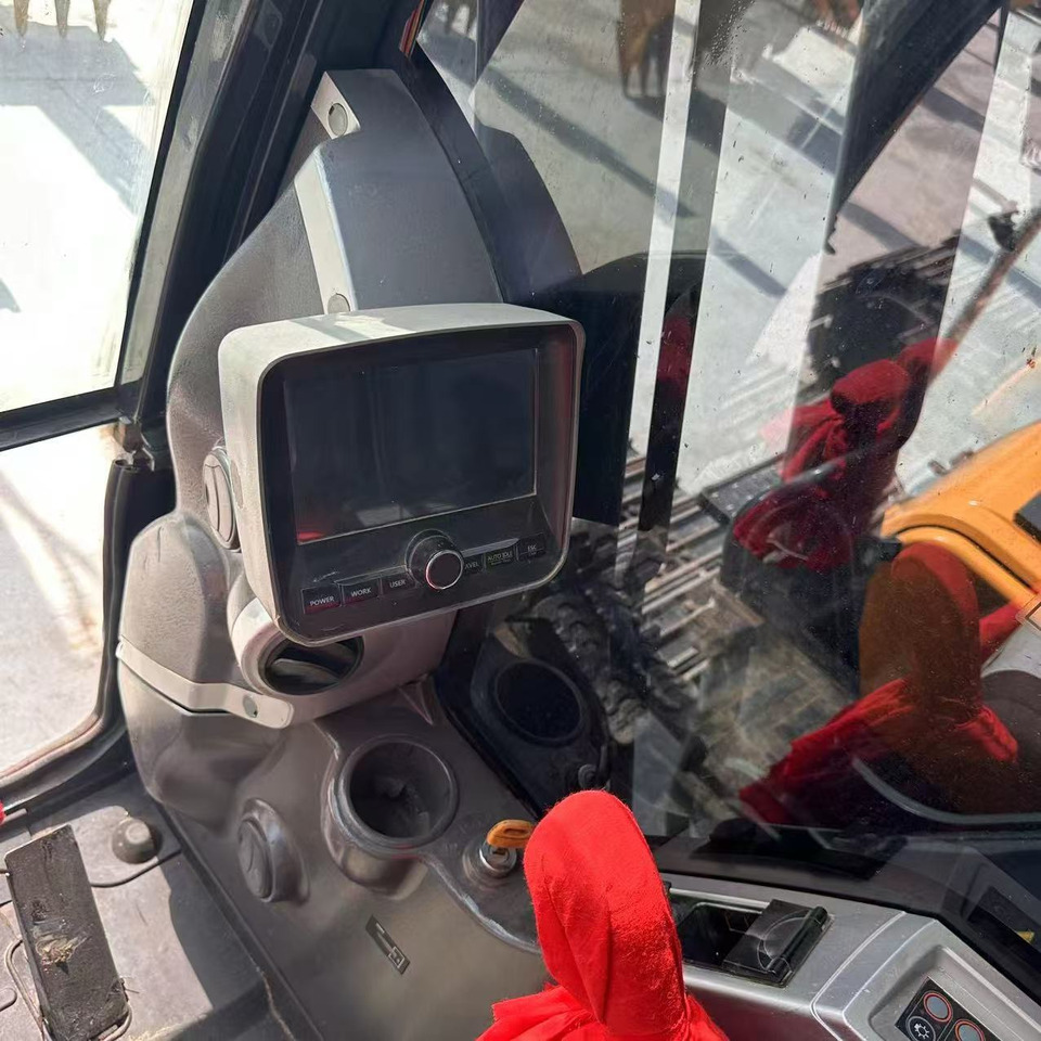 Ερπυστριοφόρος εκσκαφέας HYUNDAI 210-9S: φωτογραφία 8 Ερπυστριοφόρος εκσκαφέας HYUNDAI 210-9S: φωτογραφία 8