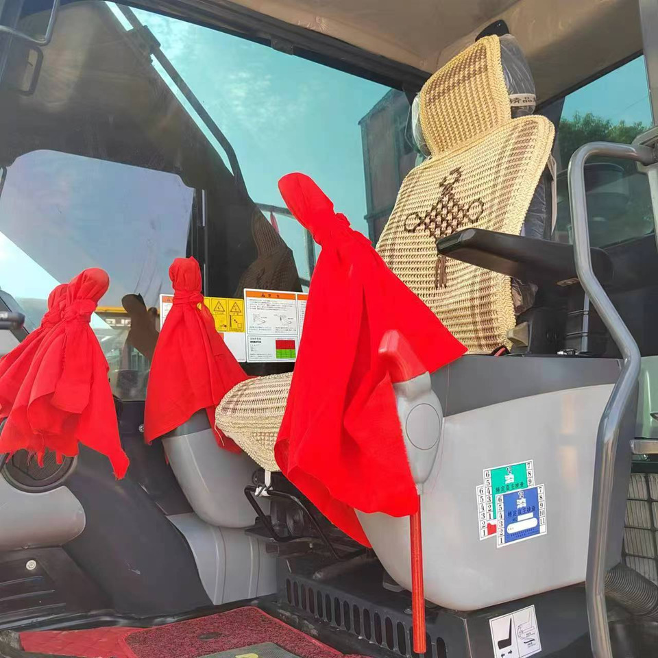 KOMATSU pc200-8N1  used japan brand crawler excavator - Ερπυστριοφόρος εκσκαφέας: φωτογραφία 3 KOMATSU pc200-8N1  used japan brand crawler excavator - Ερπυστριοφόρος εκσκαφέας: φωτογραφία 3