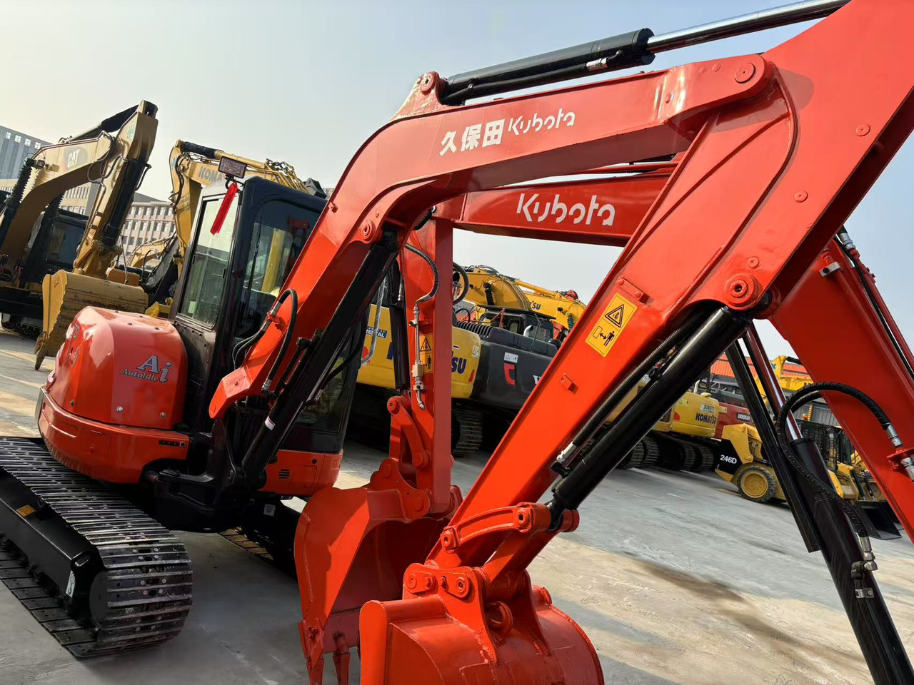 KUBOTA 6 ton mini excavator japan brand original - Μίνι εκσκαφέας: φωτογραφία 1 KUBOTA 6 ton mini excavator japan brand original - Μίνι εκσκαφέας: φωτογραφία 1