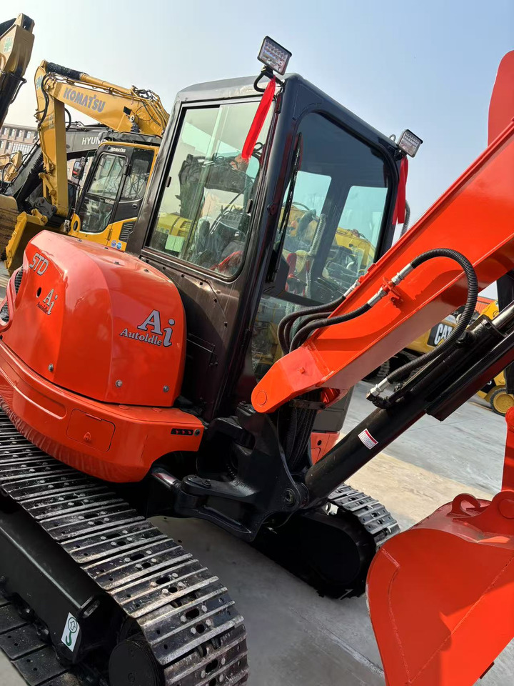 KUBOTA 6 ton mini excavator japan brand original - Μίνι εκσκαφέας: φωτογραφία 2 KUBOTA 6 ton mini excavator japan brand original - Μίνι εκσκαφέας: φωτογραφία 2