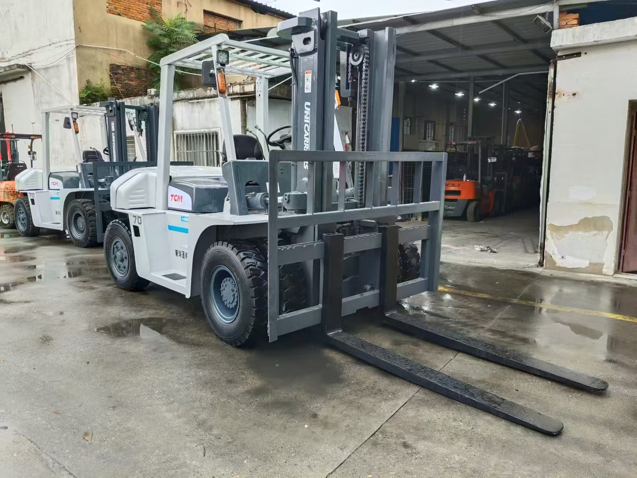 TCM FD70 japan brand 7 ton forklift used Customizable mast clamp side shift - Πετρελαιοκίνητο περονοφόρο: φωτογραφία 5 TCM FD70 japan brand 7 ton forklift used Customizable mast clamp side shift - Πετρελαιοκίνητο περονοφόρο: φωτογραφία 5