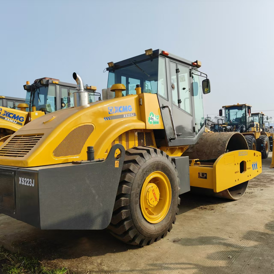 XCMG XS223J - Ασφαλτικός οδοστρωτήρας: φωτογραφία 3 XCMG XS223J - Ασφαλτικός οδοστρωτήρας: φωτογραφία 3
