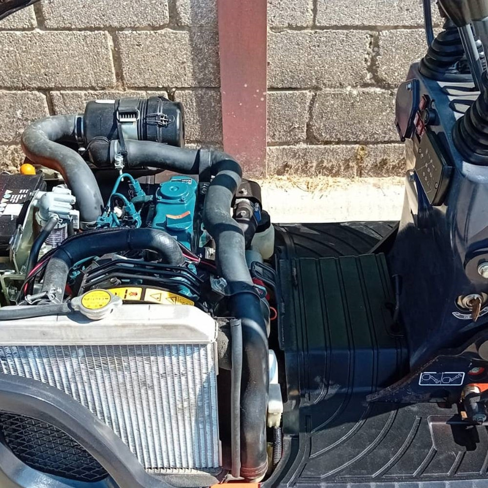 Kubota K 008-3 - Μίνι εκσκαφέας: φωτογραφία 4 Kubota K 008-3 - Μίνι εκσκαφέας: φωτογραφία 4