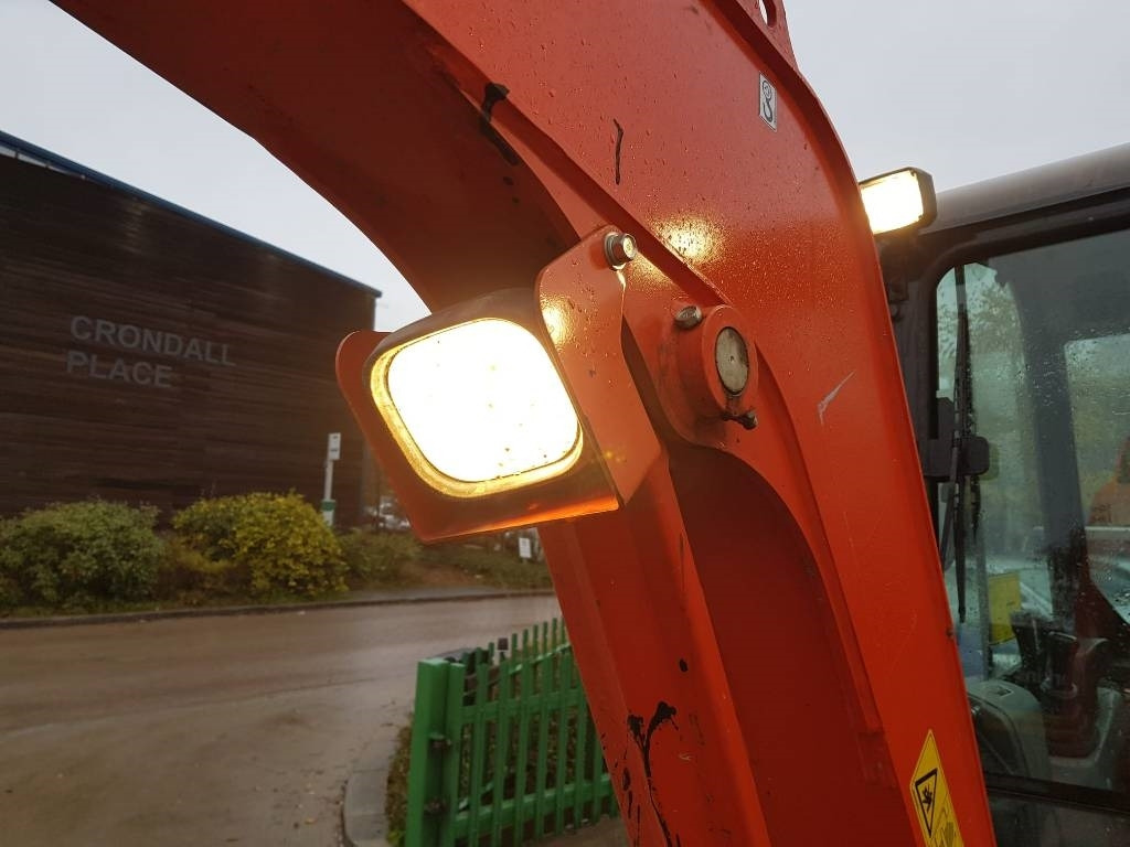 Μίνι εκσκαφέας Kubota U27-4: φωτογραφία 9 Μίνι εκσκαφέας Kubota U27-4: φωτογραφία 9