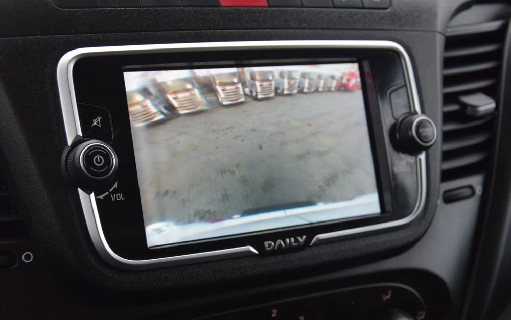 Βαν Iveco DAILY MAXI 35S14 / 2.3 - 140 KM / AUTOMAT HI-MATIC / NOWY MODEL / 3 OSOBY / DOSTAWCZE / BLASZAK / KAMERA COFANIA / TEMPOMAT / KLIMA / 2022 / SERWISOWANY / SPROWADZONY Z NIEMIEC: φωτογραφία 36