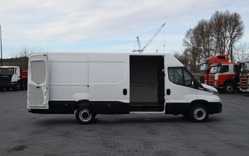 Βαν Iveco DAILY MAXI 35S14 / 2.3 - 140 KM / AUTOMAT HI-MATIC / NOWY MODEL / 3 OSOBY / DOSTAWCZE / BLASZAK / KAMERA COFANIA / TEMPOMAT / KLIMA / 2022 / SERWISOWANY / SPROWADZONY Z NIEMIEC: φωτογραφία 20
