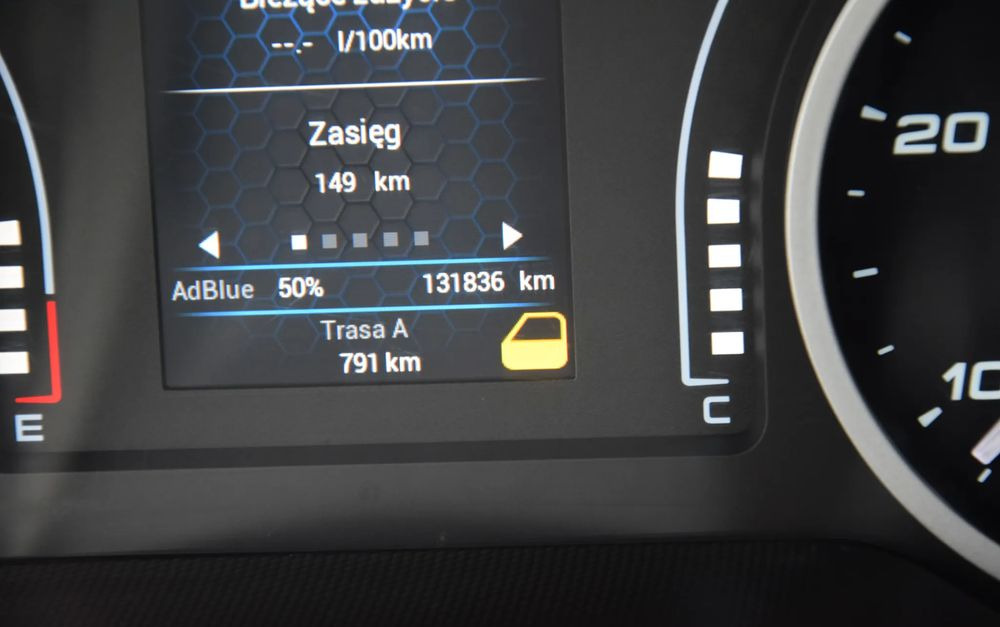 Βαν Iveco DAILY MAXI 35S14 / 2.3 - 140 KM / AUTOMAT HI-MATIC / NOWY MODEL / 3 OSOBY / DOSTAWCZE / BLASZAK / KAMERA COFANIA / TEMPOMAT / KLIMA / 2022 / SERWISOWANY / SPROWADZONY Z NIEMIEC: φωτογραφία 33