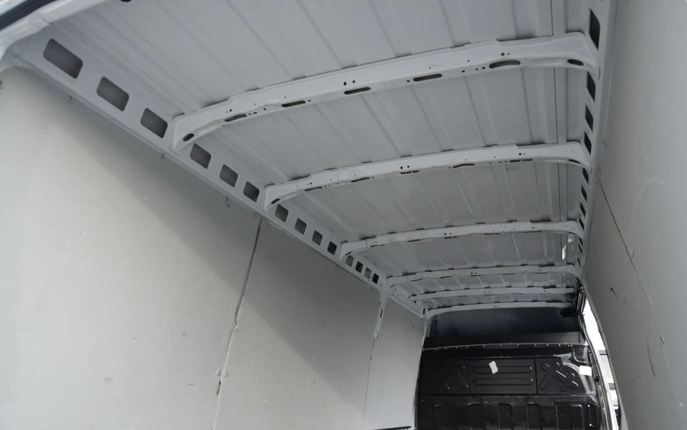 Βαν Iveco DAILY MAXI 35S14 / 2.3 - 140 KM / AUTOMAT HI-MATIC / NOWY MODEL / 3 OSOBY / DOSTAWCZE / BLASZAK / KAMERA COFANIA / TEMPOMAT / KLIMA / 2022 / SERWISOWANY / SPROWADZONY Z NIEMIEC: φωτογραφία 22