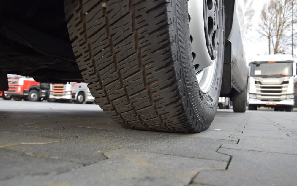 Βαν Iveco DAILY MAXI 35S14 / 2.3 - 140 KM / AUTOMAT HI-MATIC / NOWY MODEL / 3 OSOBY / DOSTAWCZE / BLASZAK / KAMERA COFANIA / TEMPOMAT / KLIMA / 2022 / SERWISOWANY / SPROWADZONY Z NIEMIEC: φωτογραφία 15