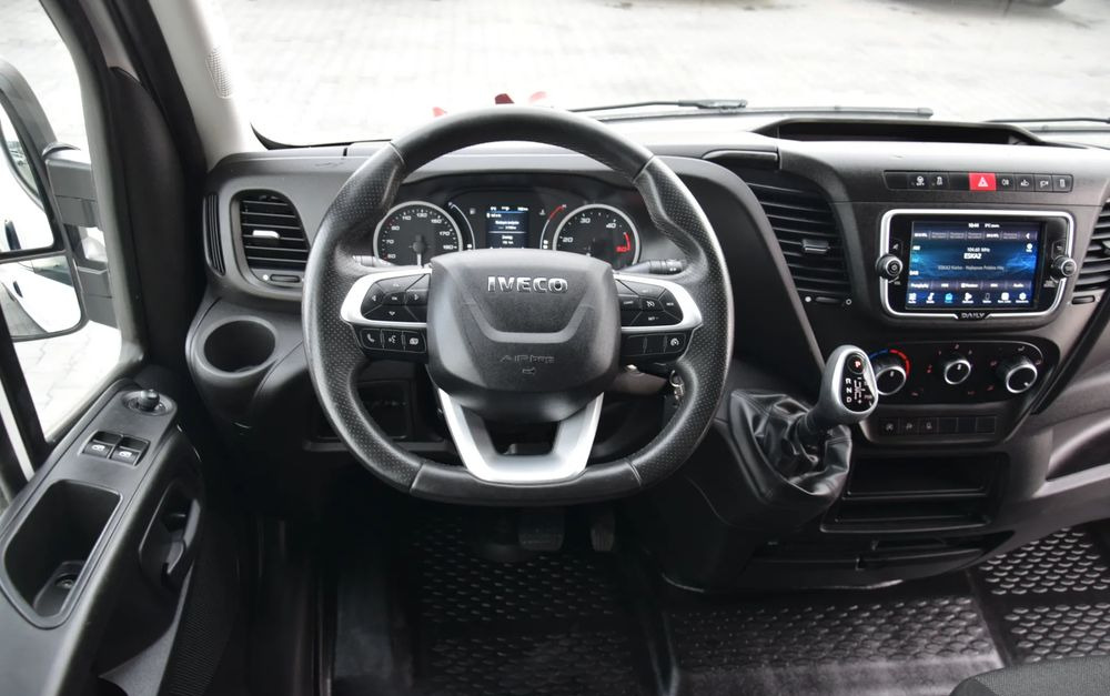 Βαν Iveco DAILY MAXI 35S14 / 2.3 - 140 KM / AUTOMAT HI-MATIC / NOWY MODEL / 3 OSOBY / DOSTAWCZE / BLASZAK / KAMERA COFANIA / TEMPOMAT / KLIMA / 2022 / SERWISOWANY / SPROWADZONY Z NIEMIEC: φωτογραφία 29