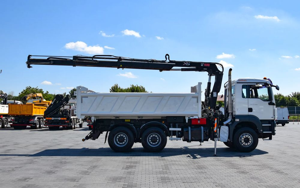MAN TGS 33.360 / 6x4 / HDS HIAB 122 E-2 HIDUO / STEROWANIE RADIOWE / WYWROTKA / HYDROBURTA / AUTOMAT / KLIMA / TEMPOMAT / KAMERA COFANIA / SPROWADZONY - Φορτηγό ανατρεπόμενο: φωτογραφία 4 MAN TGS 33.360 / 6x4 / HDS HIAB 122 E-2 HIDUO / STEROWANIE RADIOWE / WYWROTKA / HYDROBURTA / AUTOMAT / KLIMA / TEMPOMAT / KAMERA COFANIA / SPROWADZONY - Φορτηγό ανατρεπόμενο: φωτογραφία 4