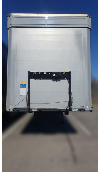 Kögel S-24 - Επικαθήμενο κουρτίνα: φωτογραφία 4 Kögel S-24 - Επικαθήμενο κουρτίνα: φωτογραφία 4