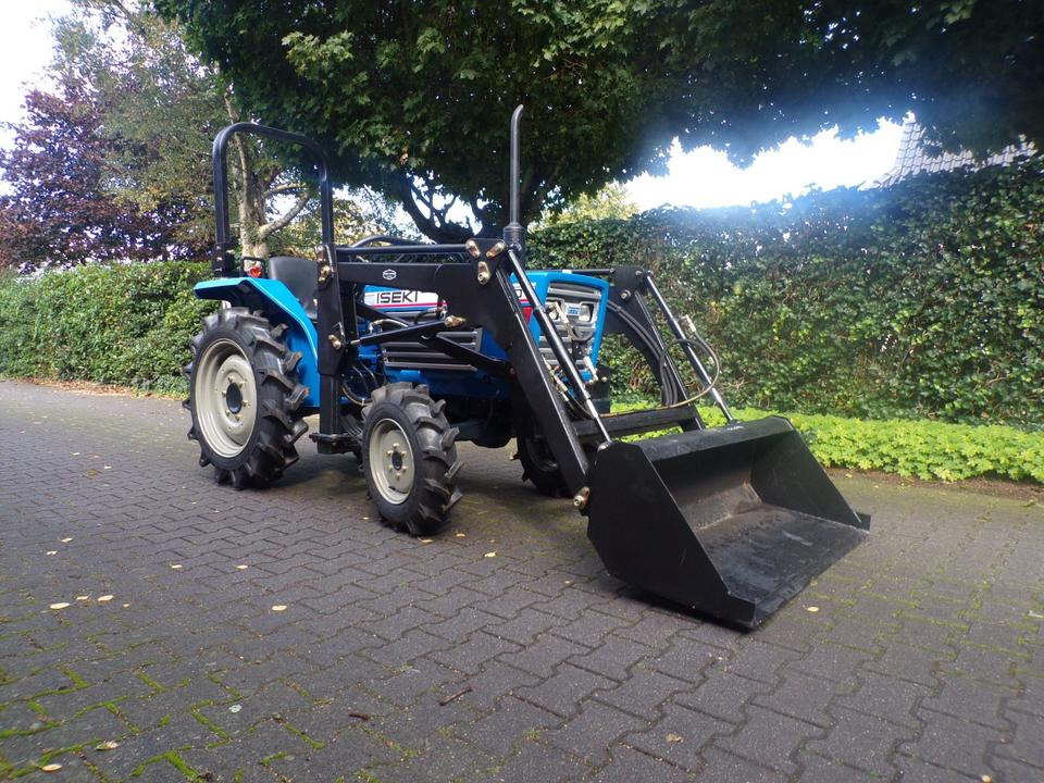 Kleintraktor Iseki TU1700 mit Frontlader ab 125 € pro Monat. - Μικρό τρακτέρ: φωτογραφία 2 Kleintraktor Iseki TU1700 mit Frontlader ab 125 € pro Monat. - Μικρό τρακτέρ: φωτογραφία 2