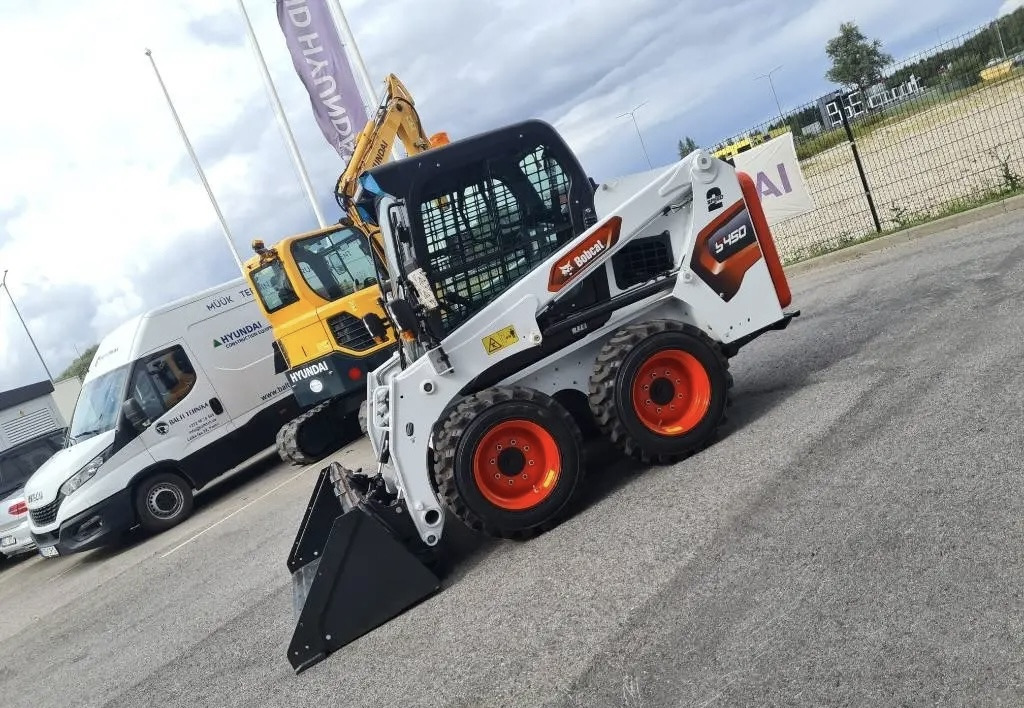 BOBCAT S450 - Φορτωτής πλάγιας ολίσθησης: φωτογραφία 1 BOBCAT S450 - Φορτωτής πλάγιας ολίσθησης: φωτογραφία 1
