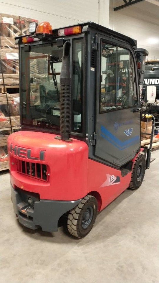 HELI CPCD18-XC26H - Περονοφόρο όχημα: φωτογραφία 3 HELI CPCD18-XC26H - Περονοφόρο όχημα: φωτογραφία 3