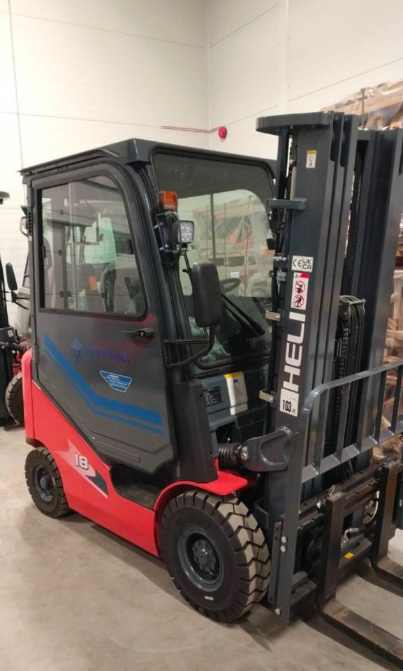 HELI CPCD18-XC26H - Περονοφόρο όχημα: φωτογραφία 1 HELI CPCD18-XC26H - Περονοφόρο όχημα: φωτογραφία 1