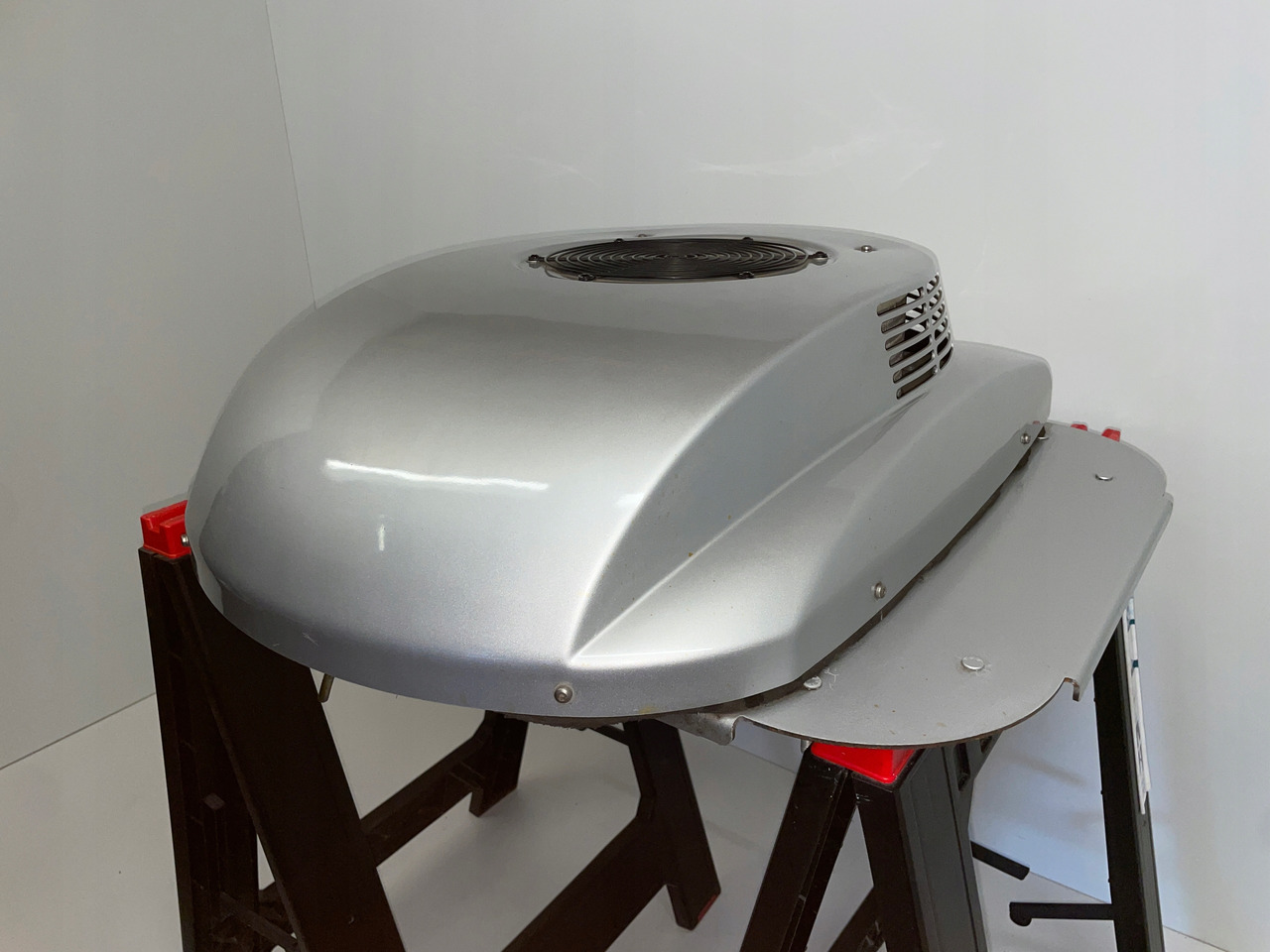 KLIMATYZACJA POSTOJOWA WAECO CA800 MAN SCANIA VOLVO DAF CA-0800-DC - Κομπρεσέρ A/C για Φορτηγό: φωτογραφία 4 KLIMATYZACJA POSTOJOWA WAECO CA800 MAN SCANIA VOLVO DAF CA-0800-DC - Κομπρεσέρ A/C για Φορτηγό: φωτογραφία 4