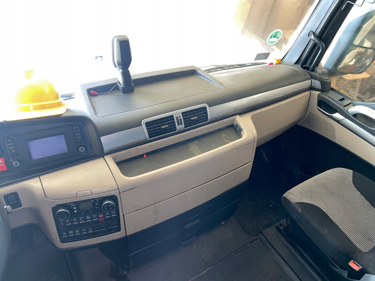 KOMPLETNA KABINA MAN TGX XXL EURO 6 LIFT - Καμπίνα για Φορτηγό: φωτογραφία 2 KOMPLETNA KABINA MAN TGX XXL EURO 6 LIFT - Καμπίνα για Φορτηγό: φωτογραφία 2