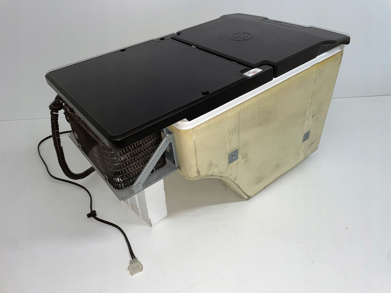 LODÓWKA CHŁODZIARKA MAN TGX EURO 6 81639106109 - Καμπίνα και εσωτερικό για Φορτηγό: φωτογραφία 3 LODÓWKA CHŁODZIARKA MAN TGX EURO 6 81639106109 - Καμπίνα και εσωτερικό για Φορτηγό: φωτογραφία 3