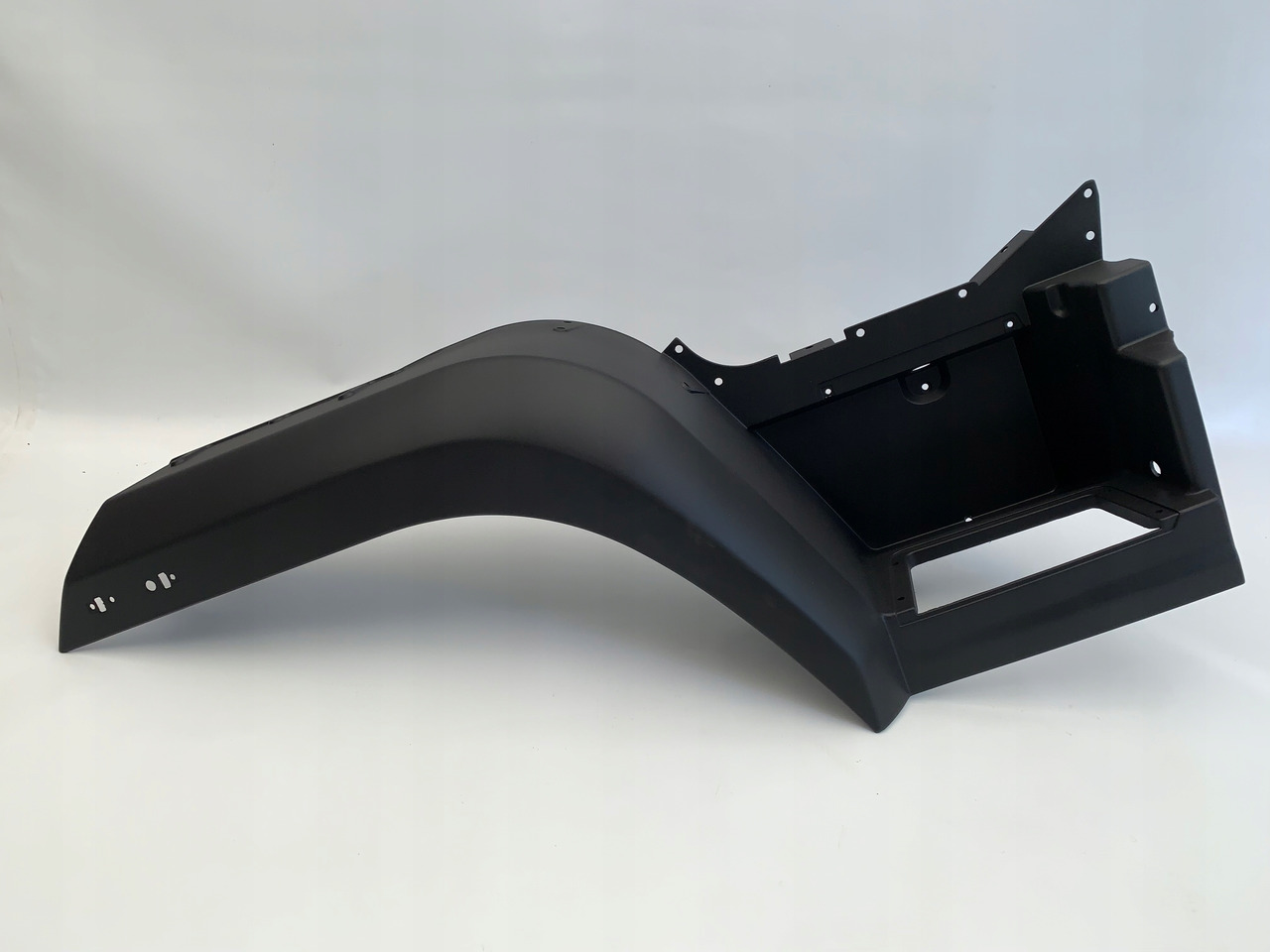 PRAWA STOPNICA BŁOTNIK MAN L2000M L 2000 M NR 1111 - Αμάξωμα και εξωτερικό για Φορτηγό: φωτογραφία 1 PRAWA STOPNICA BŁOTNIK MAN L2000M L 2000 M NR 1111 - Αμάξωμα και εξωτερικό για Φορτηγό: φωτογραφία 1