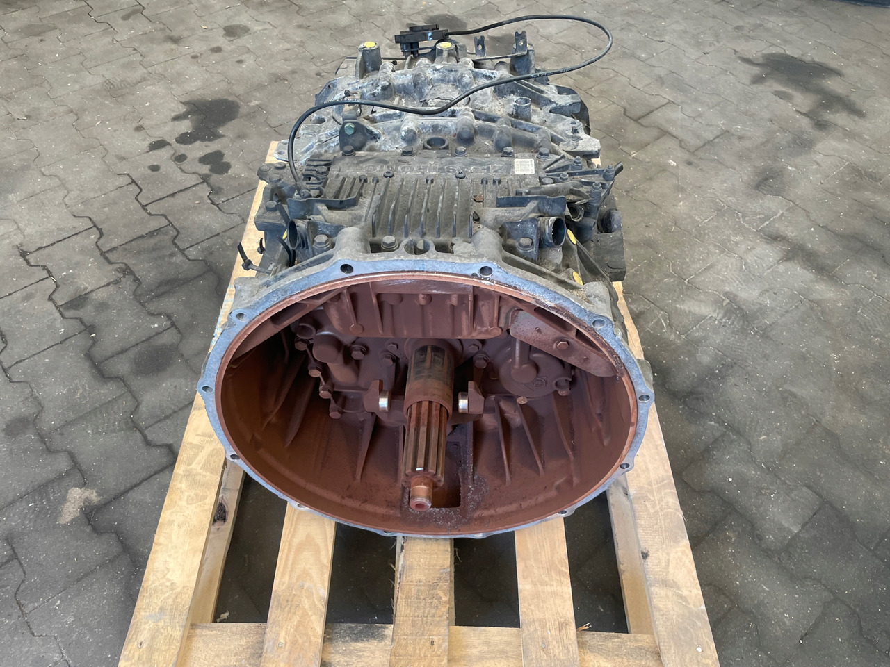 SKRZYNIA BIEGÓW MAN TGS TGX EURO 6 12AS2330TD - Κιβώτιο ταχυτήτων για Φορτηγό: φωτογραφία 2 SKRZYNIA BIEGÓW MAN TGS TGX EURO 6 12AS2330TD - Κιβώτιο ταχυτήτων για Φορτηγό: φωτογραφία 2