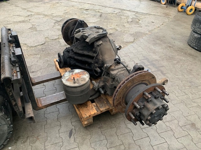 WKŁAD MOSTU MOST TYLNA OŚ MAN TGA TGX TGS 38:14 - Πίσω άξονας για Φορτηγό: φωτογραφία 2 WKŁAD MOSTU MOST TYLNA OŚ MAN TGA TGX TGS 38:14 - Πίσω άξονας για Φορτηγό: φωτογραφία 2