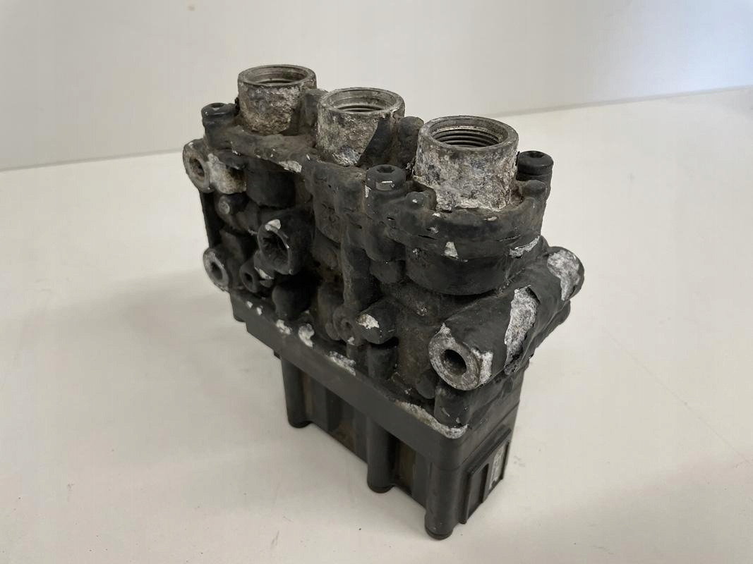 ZAWÓR PODUSZEK MERCEDES ACTROS MP 4 A0013270625 - Βαλβίδα φρένων για Φορτηγό: φωτογραφία 3 ZAWÓR PODUSZEK MERCEDES ACTROS MP 4 A0013270625 - Βαλβίδα φρένων για Φορτηγό: φωτογραφία 3