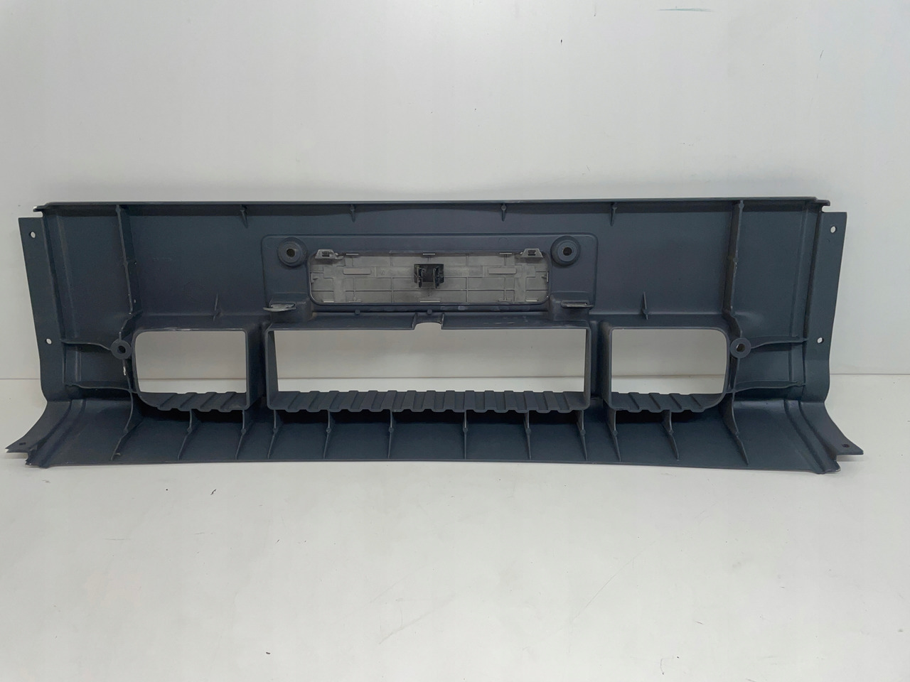 ZDERZAK MERCEDES ŚRODEK ZDERZAKA NAKŁADKA OSŁONA A 9738801170 - Προφυλακτήρας για Φορτηγό: φωτογραφία 2 ZDERZAK MERCEDES ŚRODEK ZDERZAKA NAKŁADKA OSŁONA A 9738801170 - Προφυλακτήρας για Φορτηγό: φωτογραφία 2