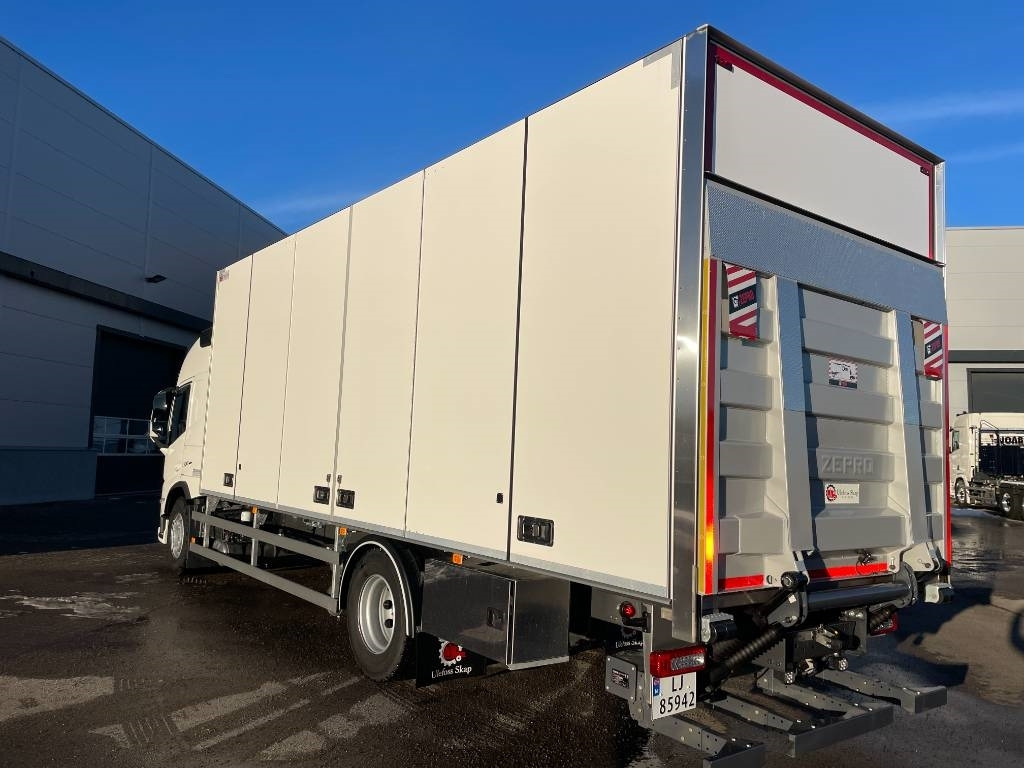 Volvo FM 330 - Φορτηγό κόφα: φωτογραφία 4 Volvo FM 330 - Φορτηγό κόφα: φωτογραφία 4