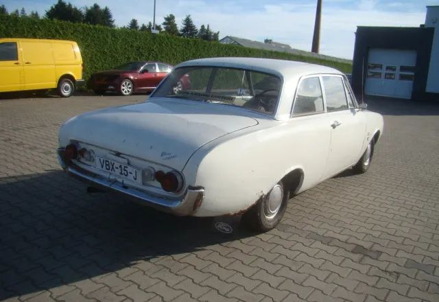 Ford Taunus - Λιμουζίνα/ Sedan: φωτογραφία 4 Ford Taunus - Λιμουζίνα/ Sedan: φωτογραφία 4
