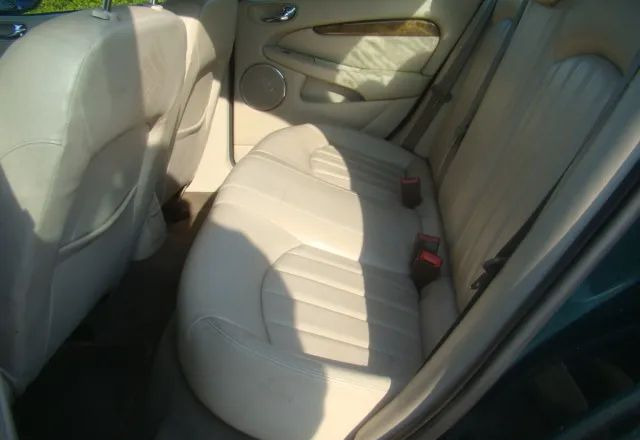 Λιμουζίνα/ Sedan Jaguar X-Type: φωτογραφία 12