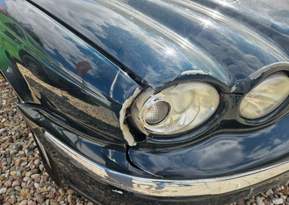 Jaguar X-Type - Λιμουζίνα/ Sedan: φωτογραφία 3 Jaguar X-Type - Λιμουζίνα/ Sedan: φωτογραφία 3