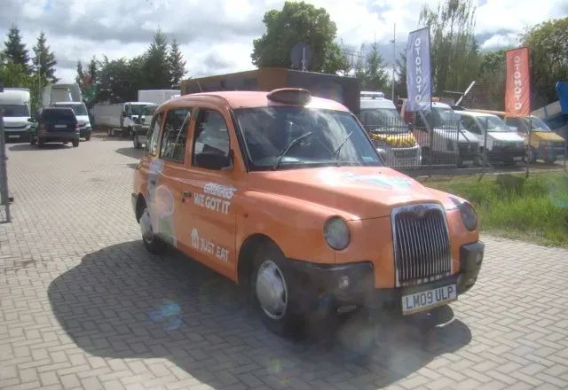 LTI Inny - Λιμουζίνα/ Sedan: φωτογραφία 4 LTI Inny - Λιμουζίνα/ Sedan: φωτογραφία 4