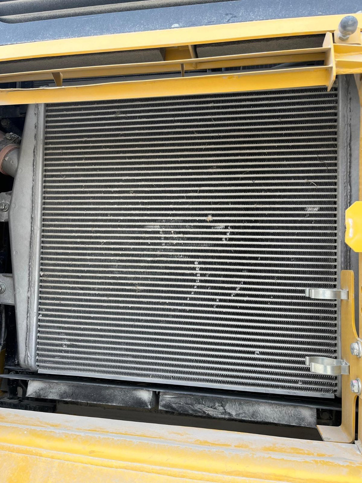 KOMATSU PC450 - Ερπυστριοφόρος εκσκαφέας: φωτογραφία 4 KOMATSU PC450 - Ερπυστριοφόρος εκσκαφέας: φωτογραφία 4