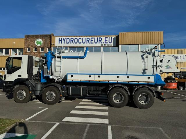 Νέα Όχημα εκκένωσης βόθρων Iveco Trakker 410: φωτογραφία 6